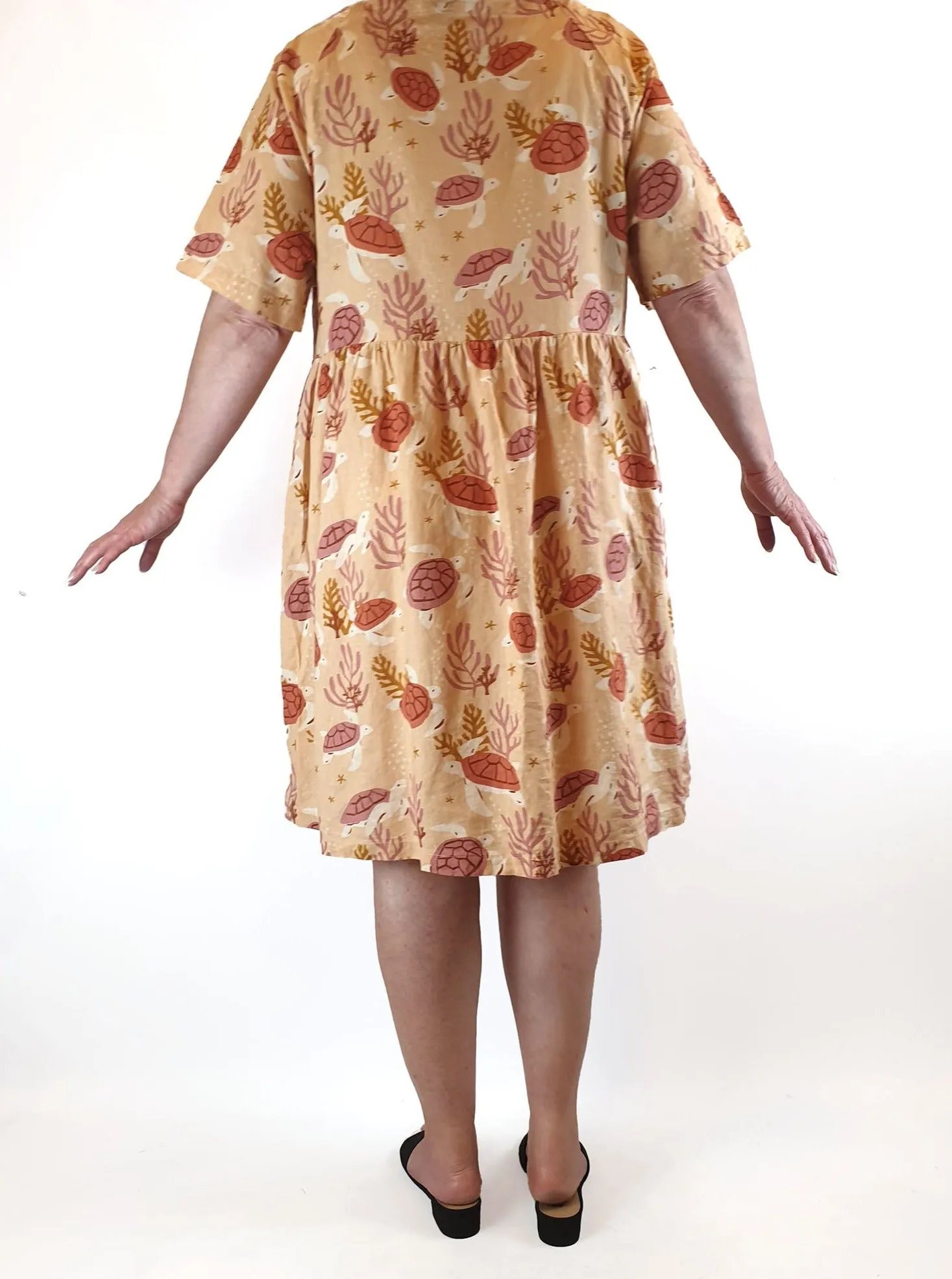 Princess Highway turtle print dress size 18