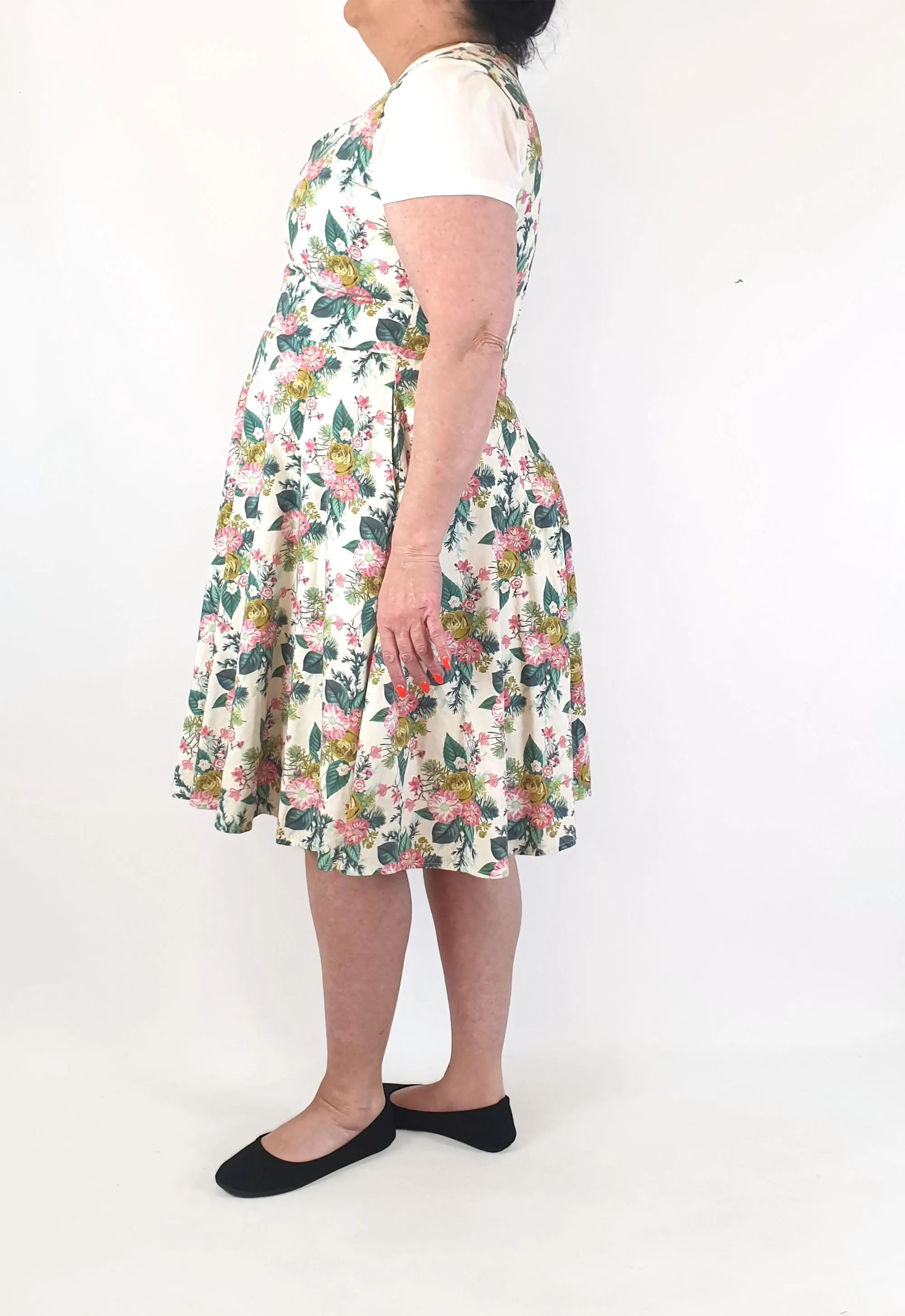 Revival retro style floral sleeveless dress size 18