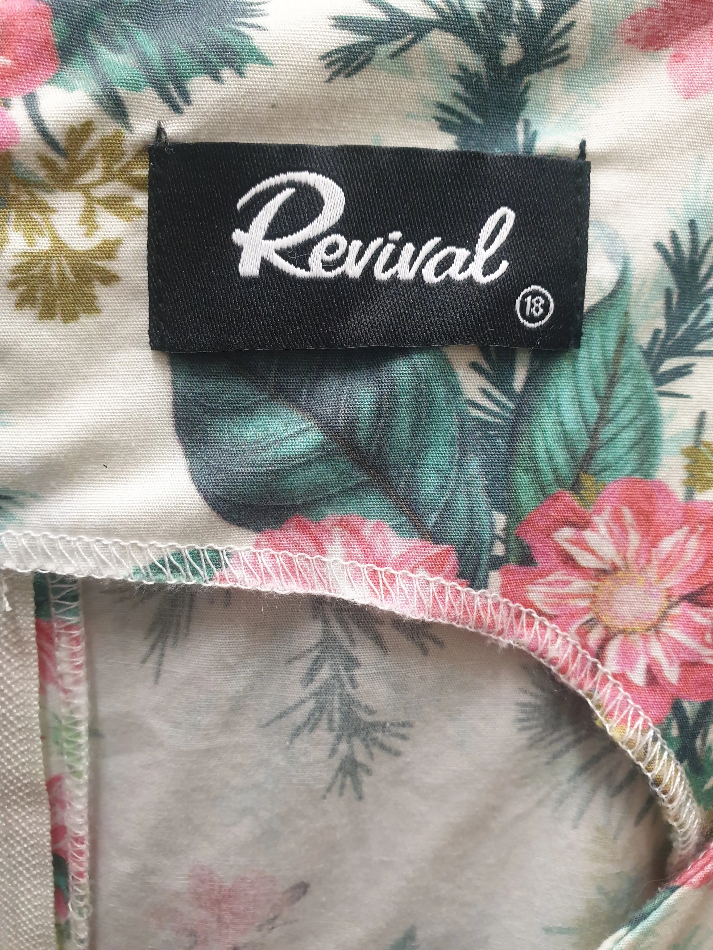 Revival retro style floral sleeveless dress size 18