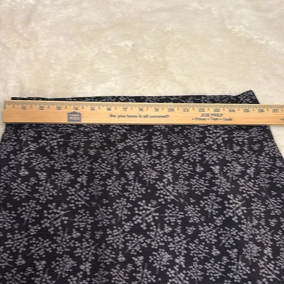 Ripskirt Hawaii Black and White Wrap Skirt