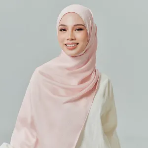Sofya in Icepink