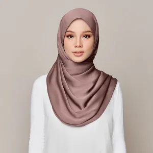 Sofya in Peppercorn