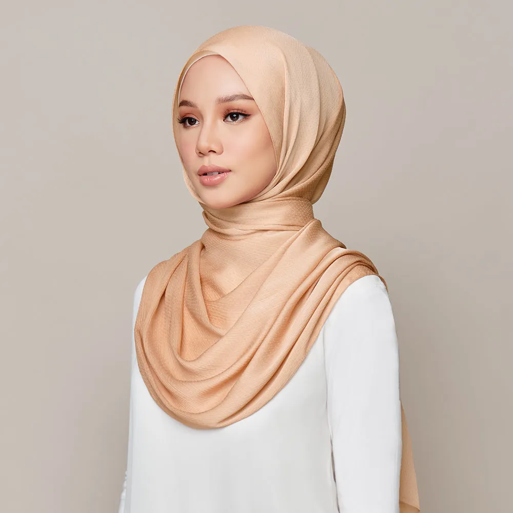 Sofya in Terrapeach