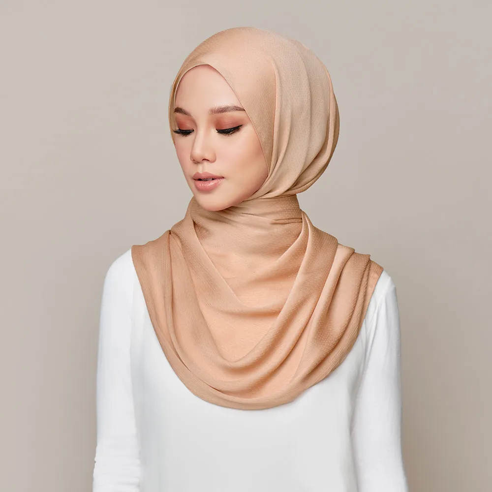 Sofya in Terrapeach