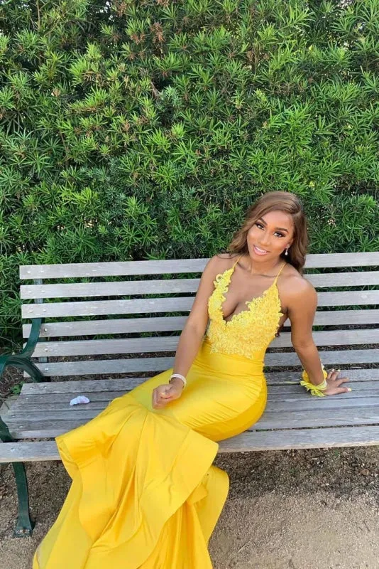Spaghetti Strap Deep V Neck Sleeveless Open Back Prom Dresses