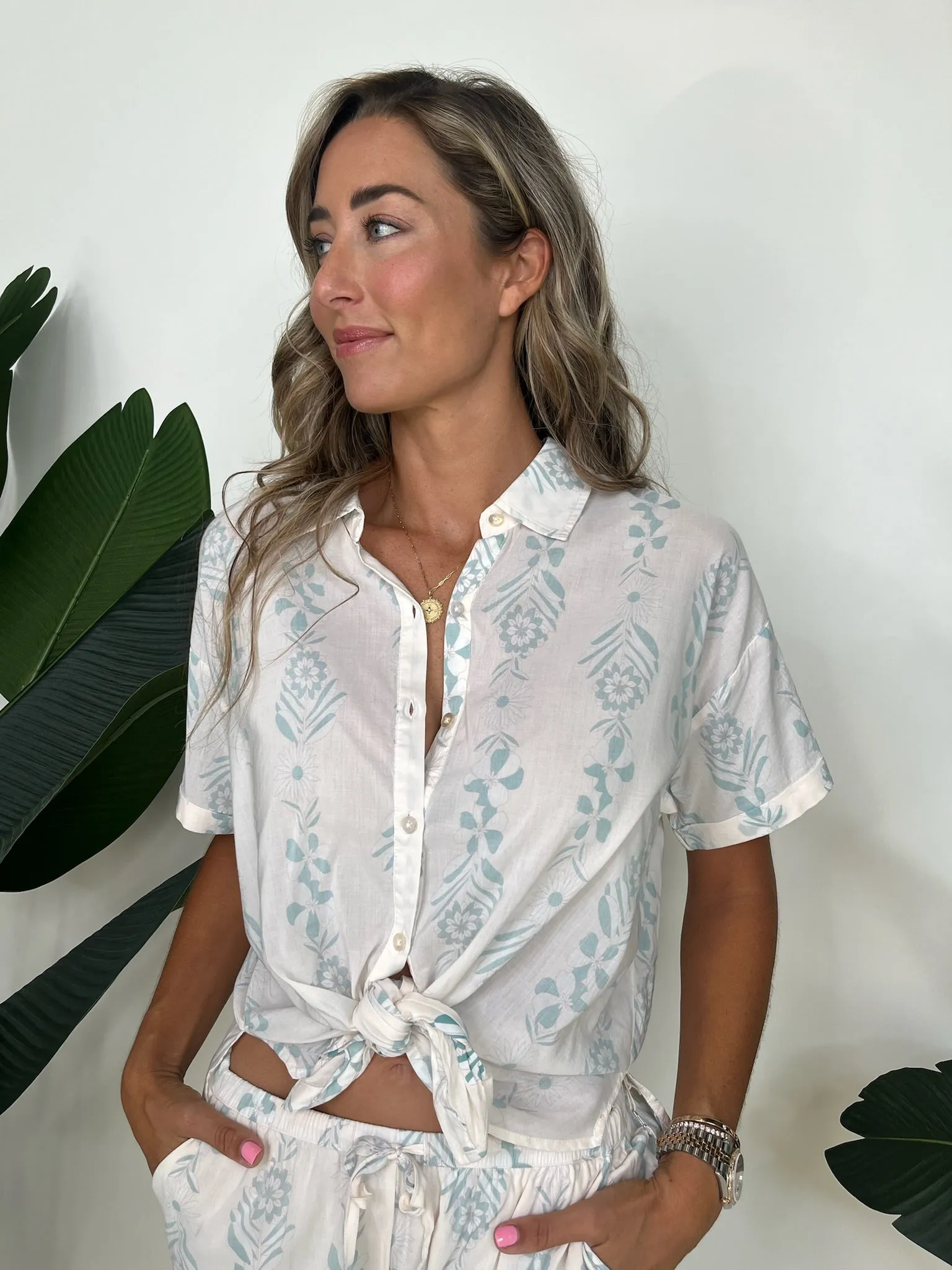 Splendid Wesley Short Sleeve Button Down