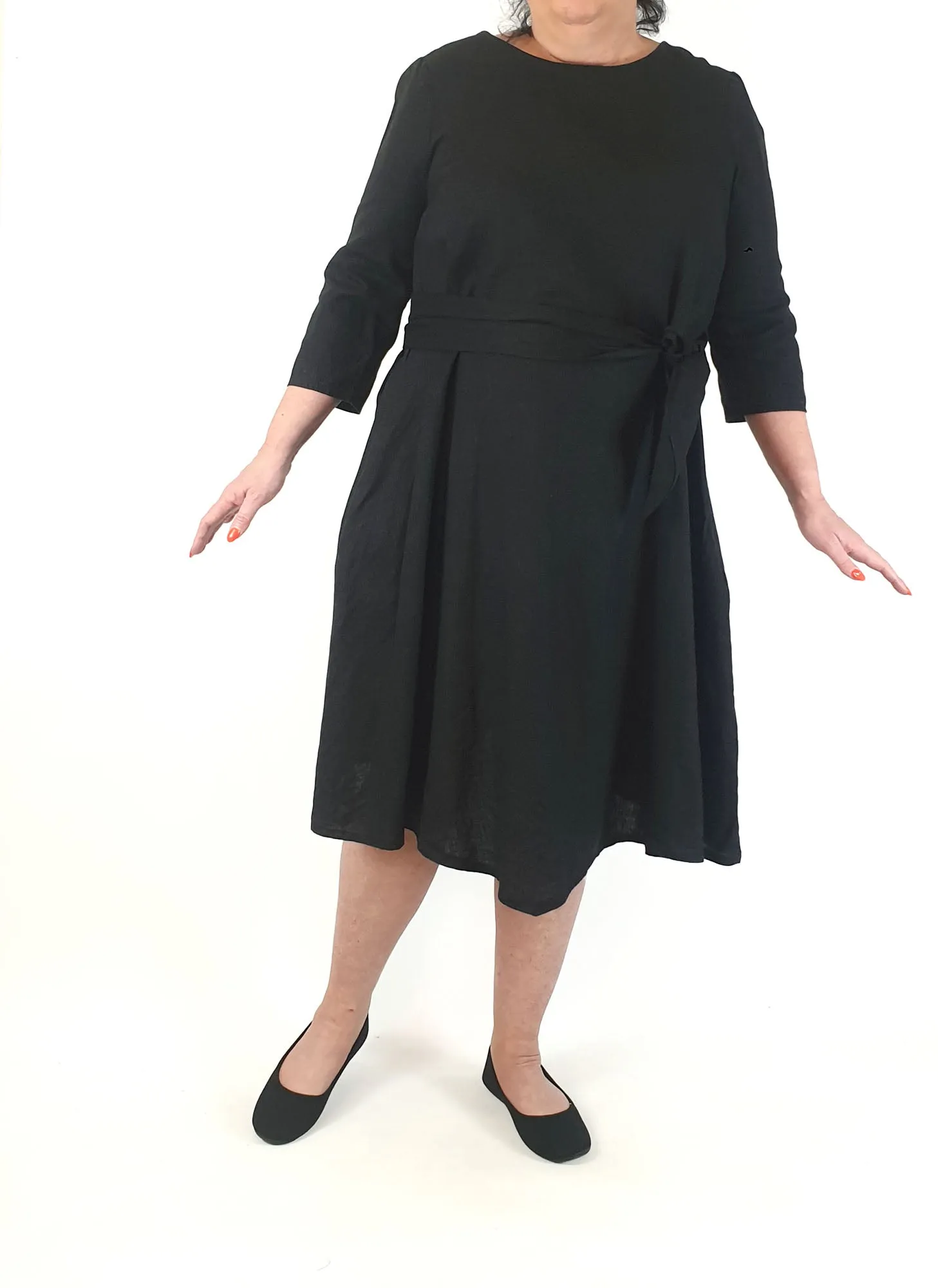 Spotted Squall black 100% linen dress size L/XL (Made in Tasmania)
