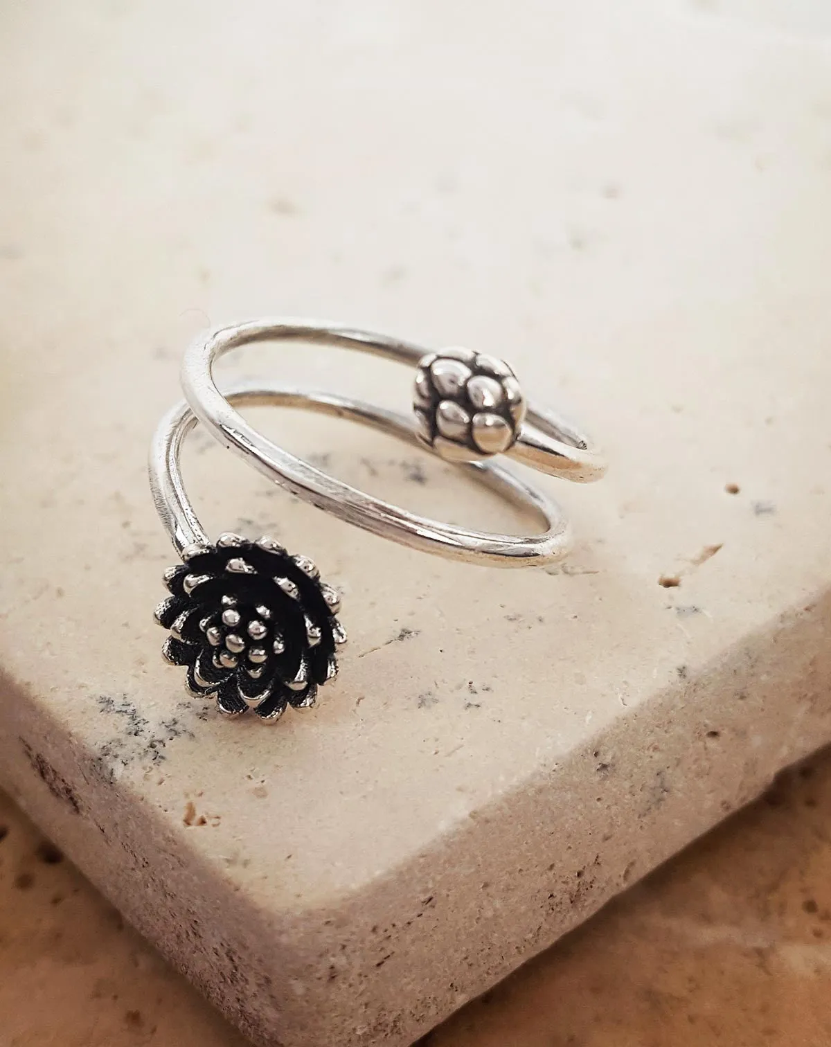 The Bloom & Bud Ring