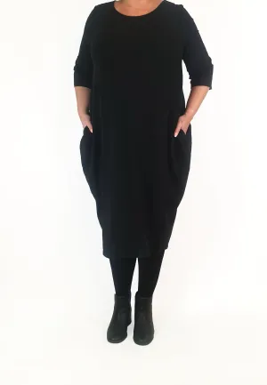 Tirelli black half sleeve dress size XL