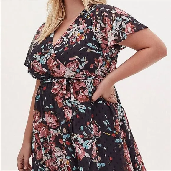 Torrid Faux Wrap Floral Print Dress Size 00