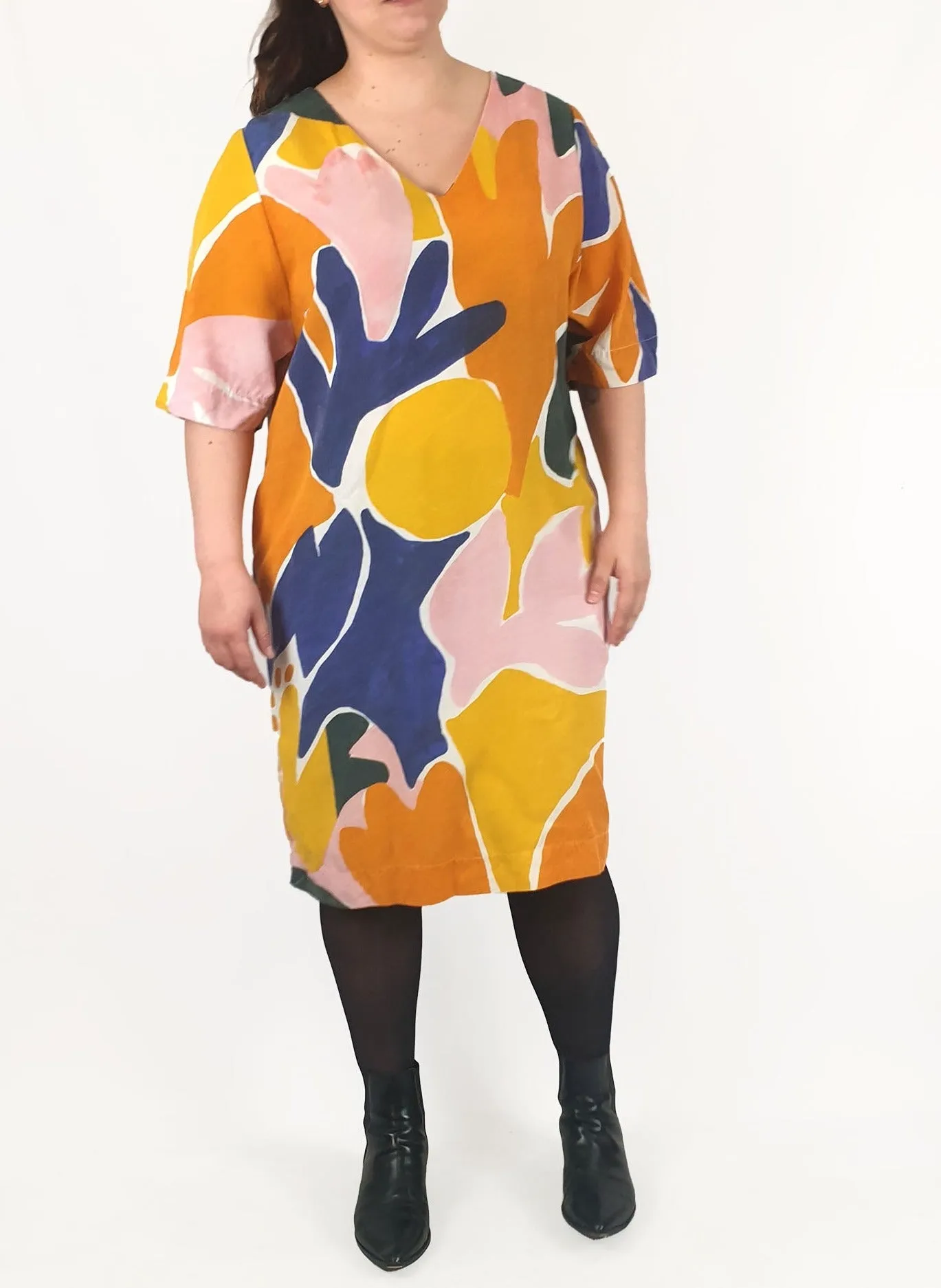 Variety Hour colourful half sleeve dress size 14