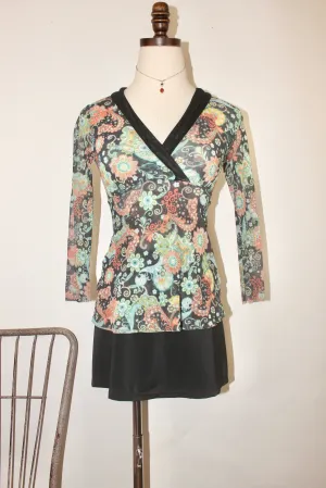 Vintage Floral Swirl Wrap Knit (XS-S)