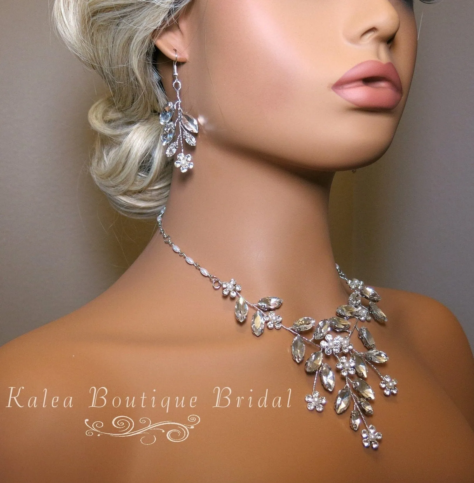 Wedding 3 PC Crystal Wire Jewelry Set, Clear Crystal Flower Necklace and Earrings, Bridal Floral Gem Jewelry Set
