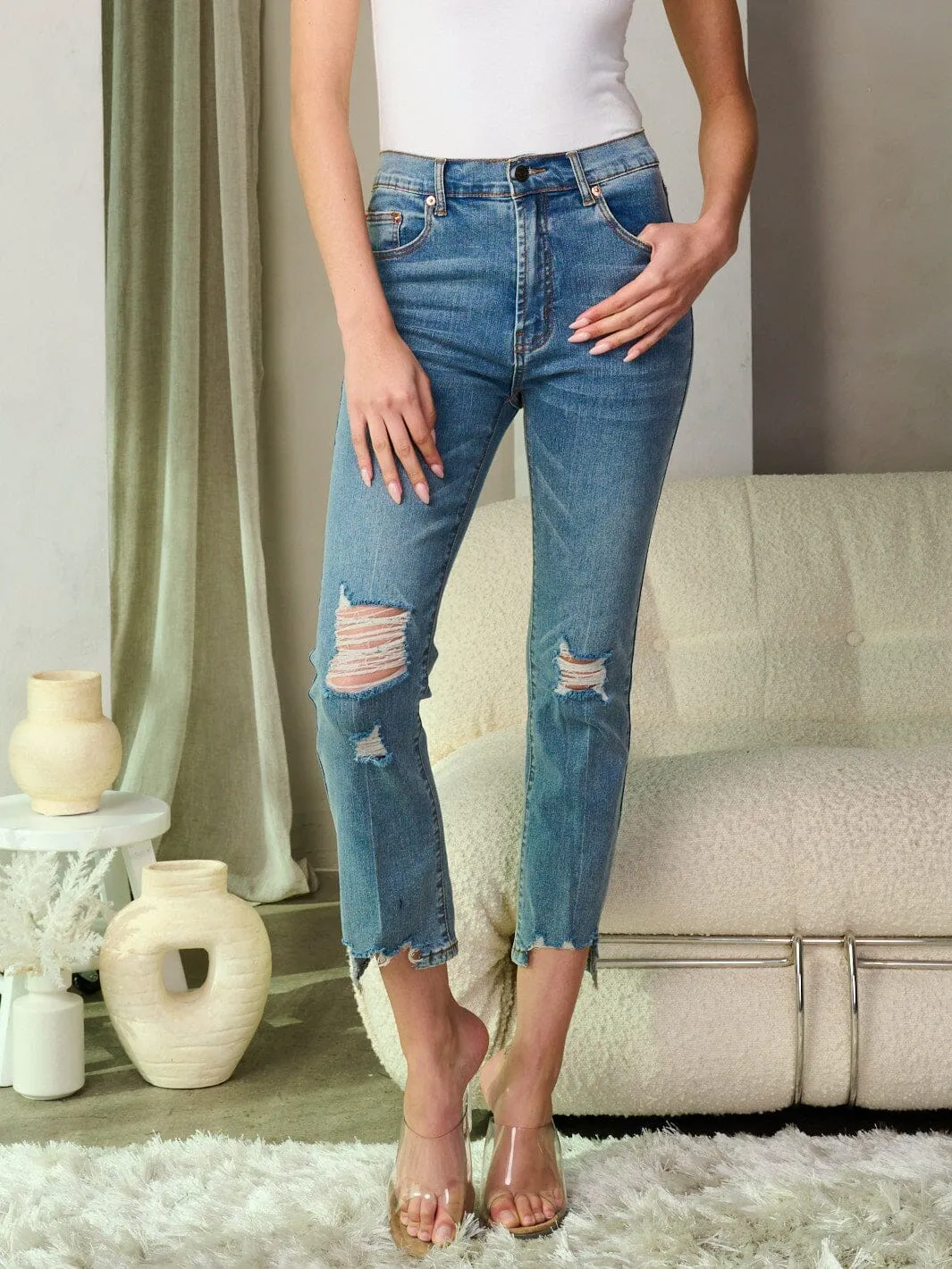 WOMEN'S BUTTON CLOSURE DISTRESS DENIM SKINNY PANTS
