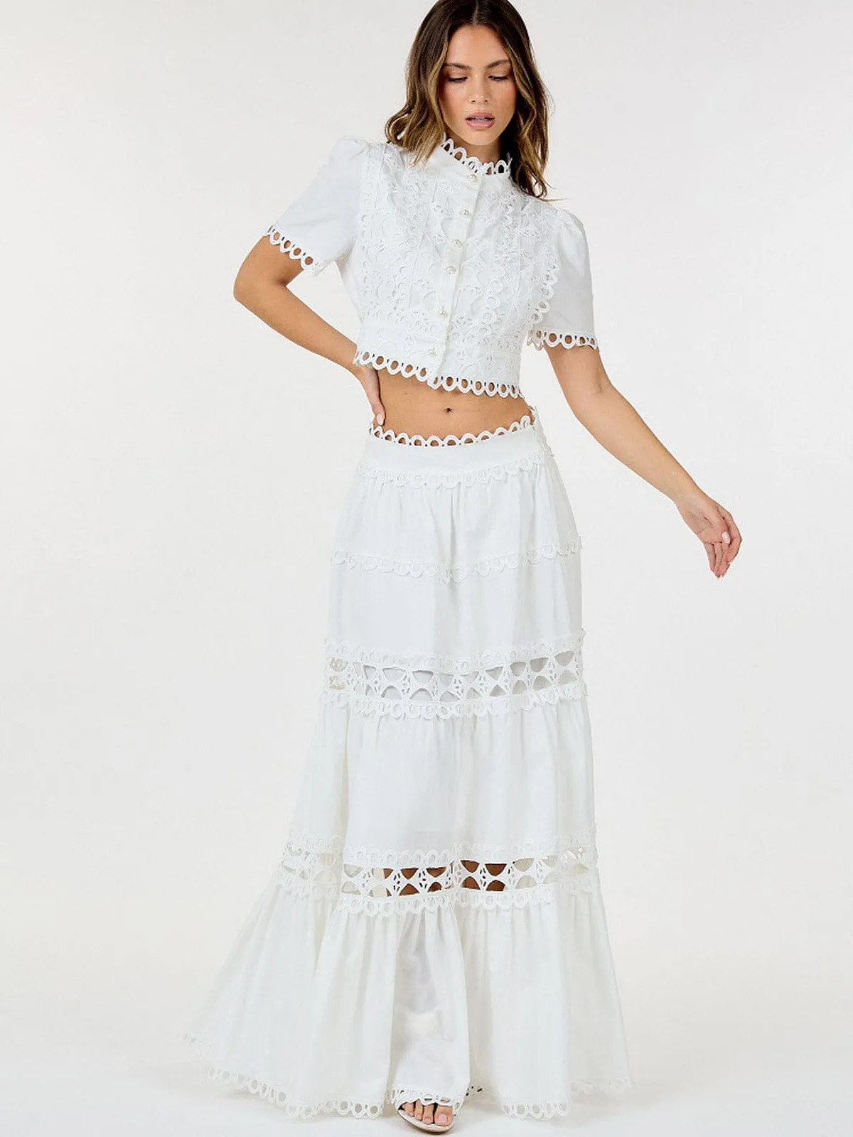 WOMEN'S SHORT SLEEVE CROP TOP & ZIP UP SKIRT EYELET DETAILED 2PC. SET